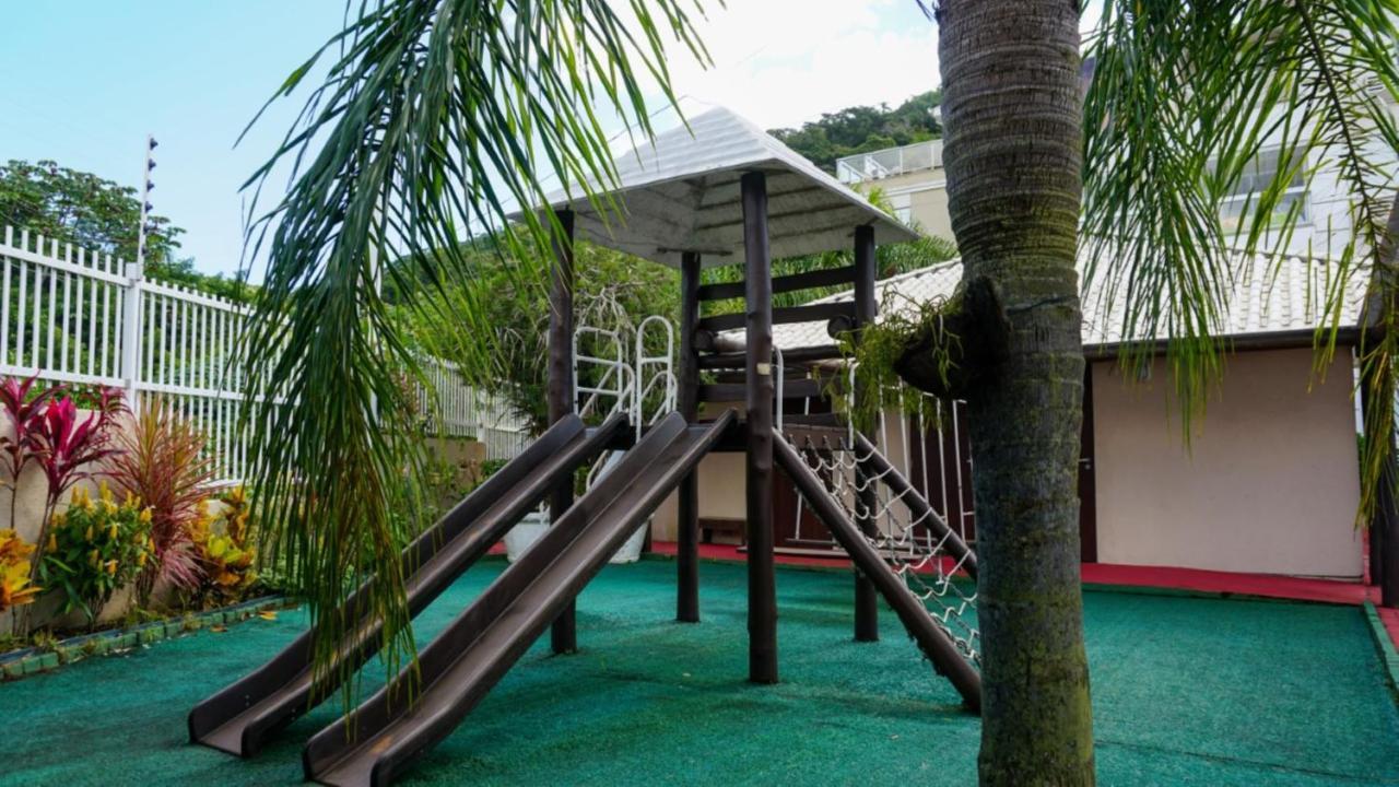 Villa Giardino - Condominio De Frente Para O Mar - Piscina, Quadra Esportiva, Churrasqueira - 5 Pessoas ฟลอเรียนอโปลิส ภายนอก รูปภาพ